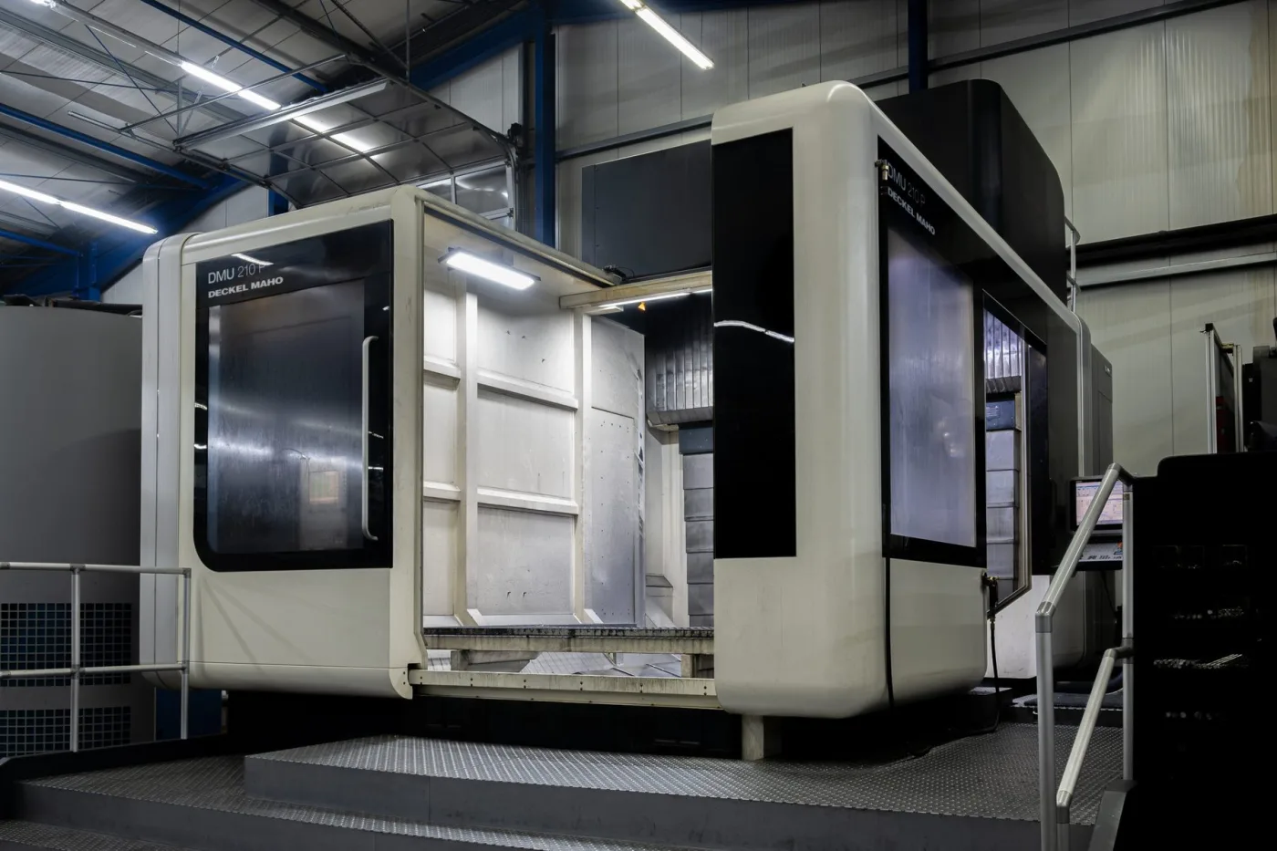 DMG MORI DMU 210 P