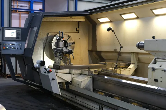 Boehringer DUS 1110 ti, 8.000 mm Drehlänge
