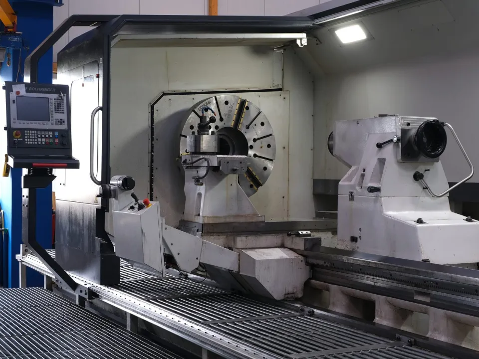 Universaldrehmaschine Boehringer VDF 1500 DUS